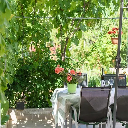 Beba - Peaceful Location Trogir