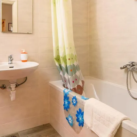 Pensión Beba - Peaceful Location Trogir