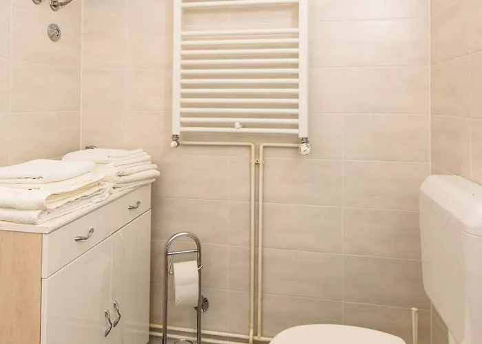 Beba - Peaceful Location Pensionat Trogir