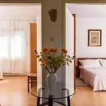 Beba - Peaceful Location Трогір